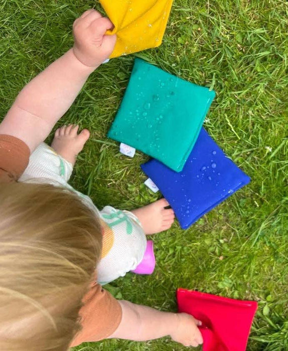 Pit & Play - Regenbogen Sensorik-Säckchen – Wasserabweisend